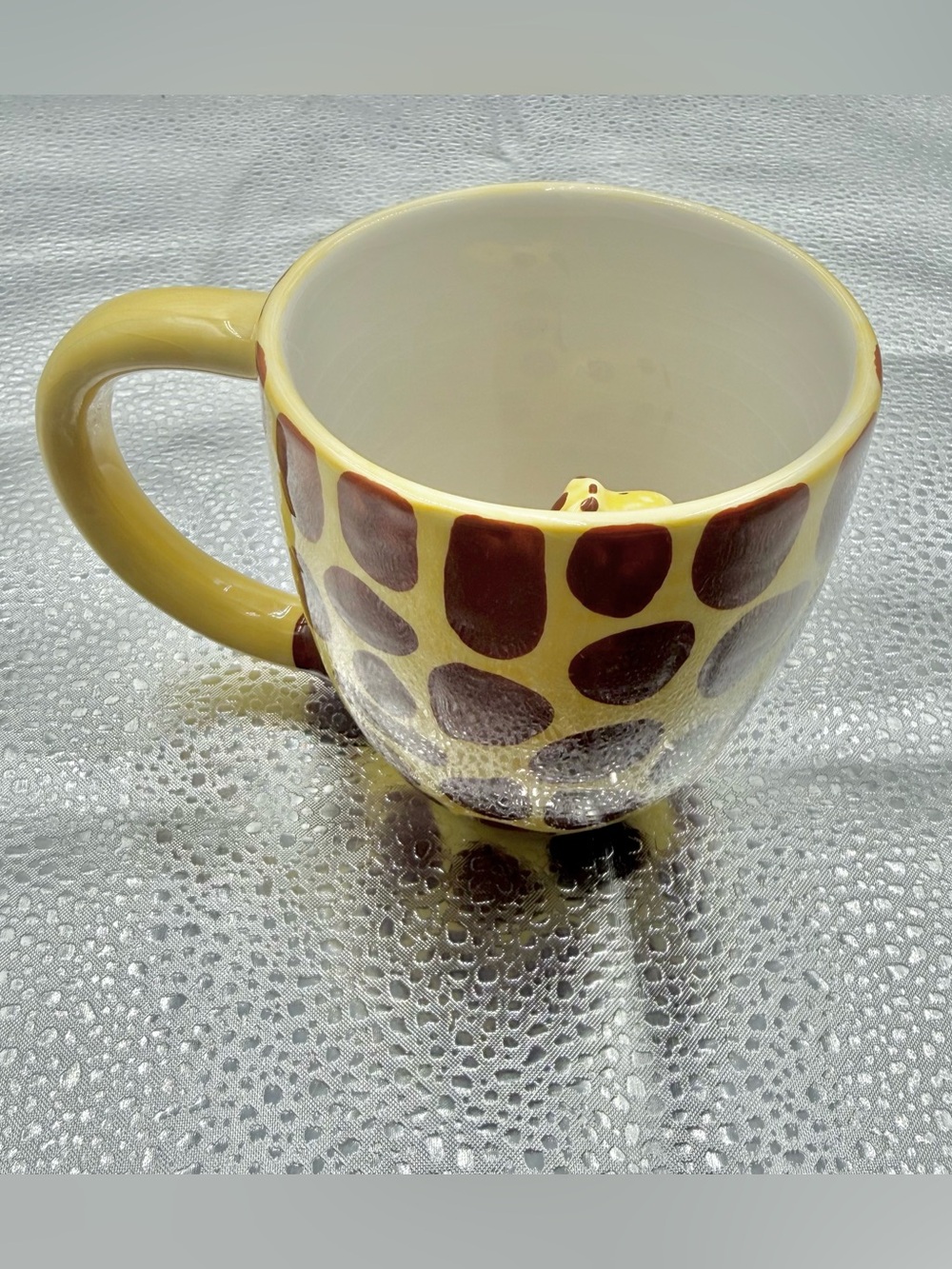 Pier 1 Imports 4" Coffee Mug Giraffe Surprise Inside Mug 3D Peek a Boo